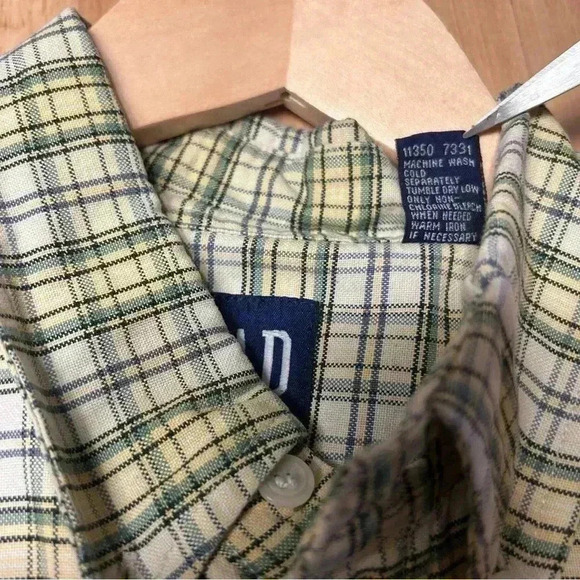 2 for$15 Gap Button Down Long Sleeve Shirt - Picture 3 of 12